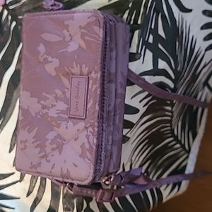 EUC Vera Bradley RFID all in one crossbody